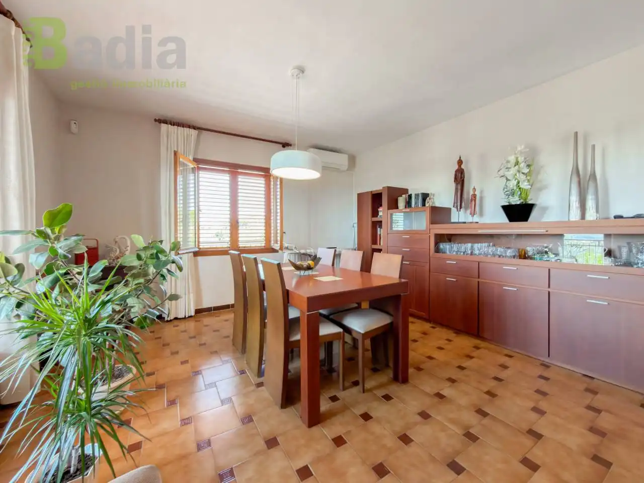 Menjador de Casa o xalet en venda en Lleida amb Aire condicionat, Calefacció i Terrassa
