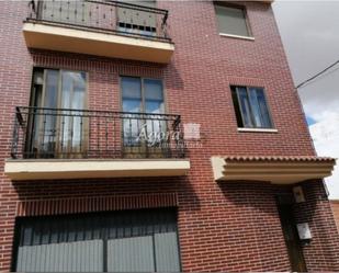 Exterior view of Flat for sale in Cigales  with Heating, Terrace and Balcony