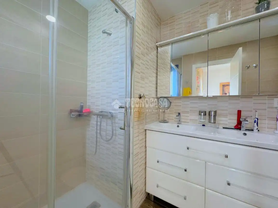 Casa aparellada en venda a Las Castañeras - Bulevar, imagen 8