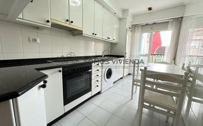 Kitchen of Flat for sale in Ourense Capital   with Heating, Storage room and Furnished