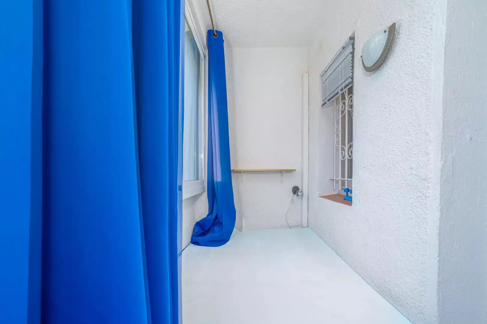 Dormitori de Casa adosada en venda en Empuriabrava amb Aire condicionat, Terrassa i Moblat