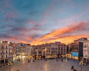 Exterior view of Building for sale in Reus