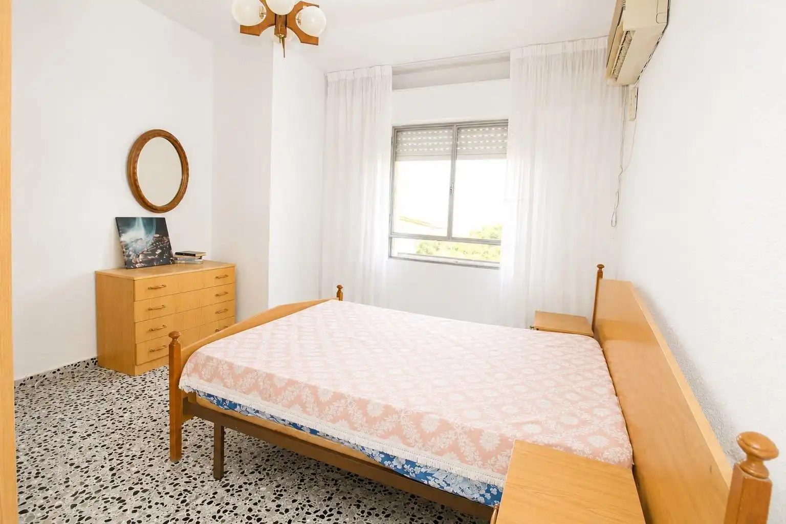 Schlafzimmer von Wohnung zum Verkauf in Murcia mit Klimaanlage, Heizung und Terrasse