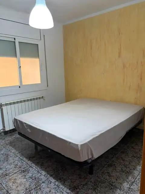 Habitación de Casa adosada en venta en Esparreguera con Calefacción, Terraza y Trastero