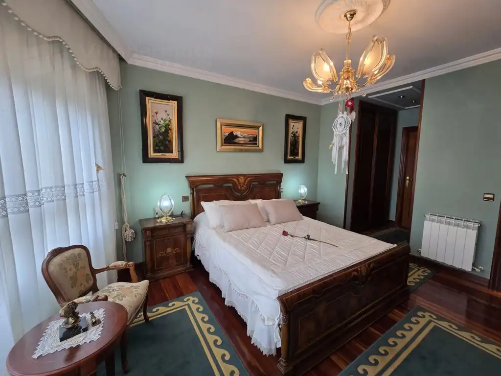 Dormitori de Casa o xalet en venda en Villarcayo de Merindad de Castilla la Vieja