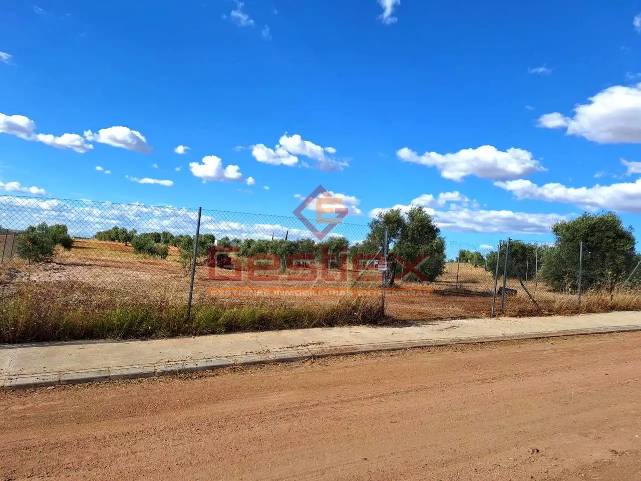 Terrenys i solars en venda a Solana de los Barros, imagen 4