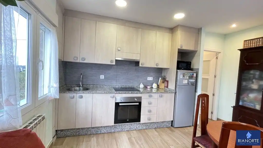 Cocina de Casa o chalet en venta en Gijón  con Calefacción, Trastero y Amueblado