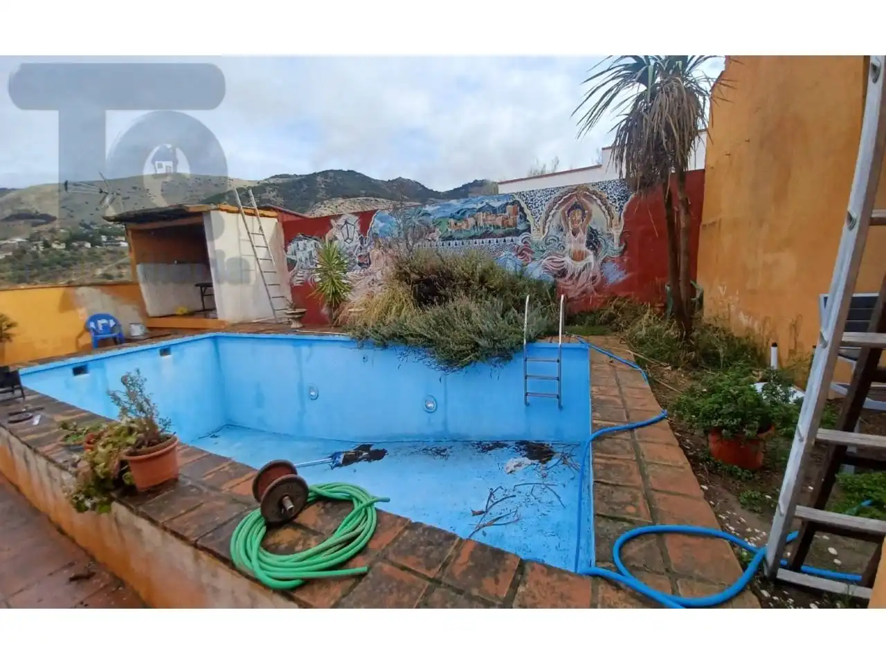 Swimming pool of Country homes for sale in Alfacar  with Swimming Pool and Furnished