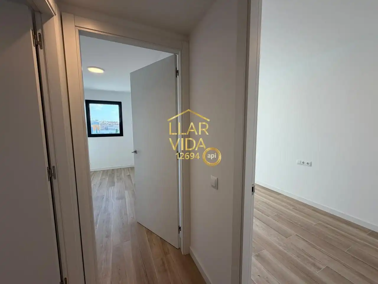 Maisonette zur Miete in Lleida mit Klimaanlage und Terrasse