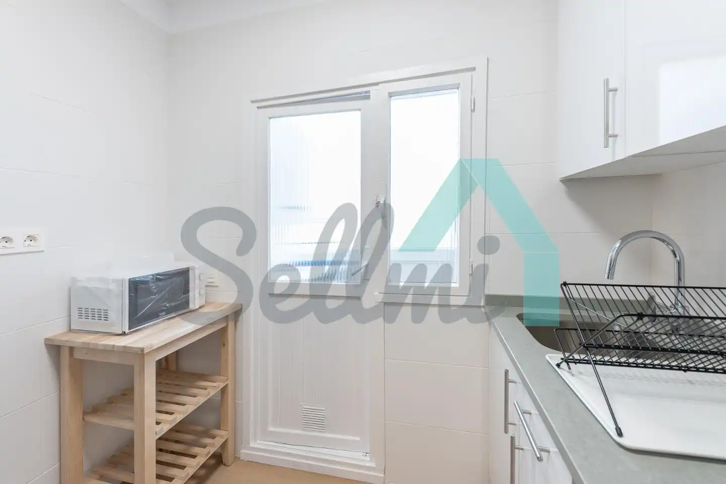 Cocina de Piso para compartir en Oviedo  con Calefacción, Parquet y Amueblado
