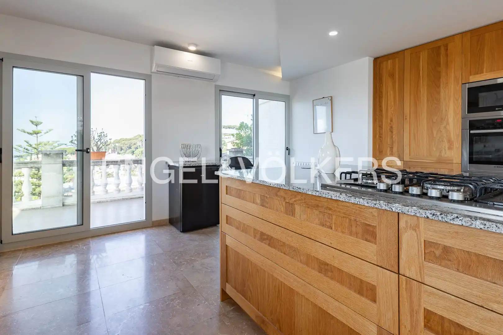 Kitchen of Houses for rent in Caldes d'Estrac  with Air Conditioner, Heating and Private garden
