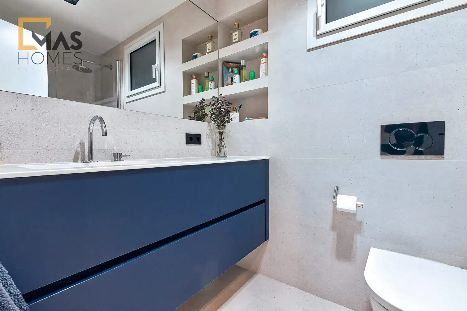Baño de Piso en venta en Sant Cugat del Vallès con Aire acondicionado, Calefacción y Jardín privado
