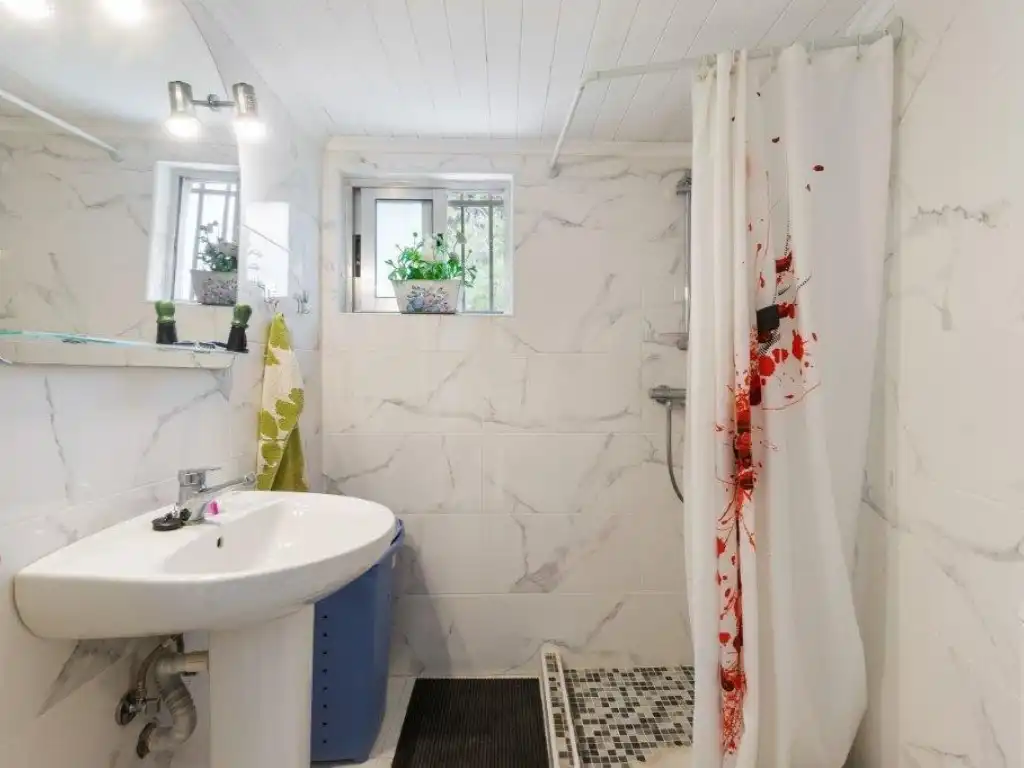 Baño de Finca rústica en venta en Dolores con Aire acondicionado, Jardín privado y Piscina