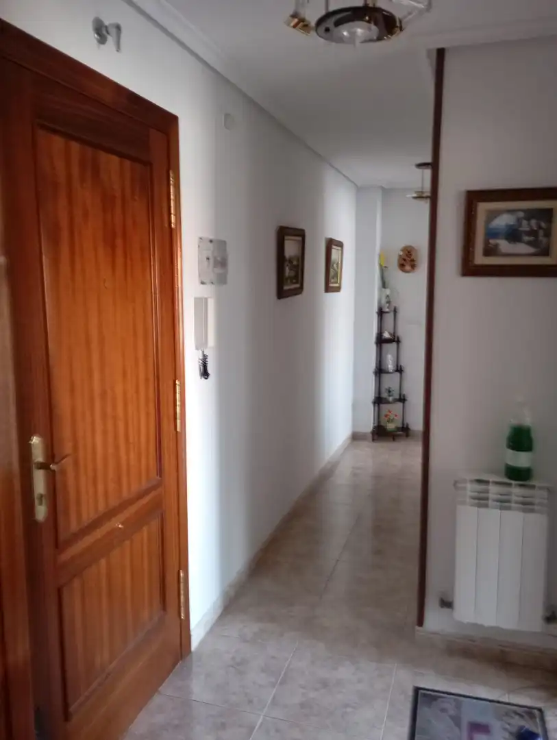 Piso en venta en Meruelo con Calefacción, Terraza y Amueblado