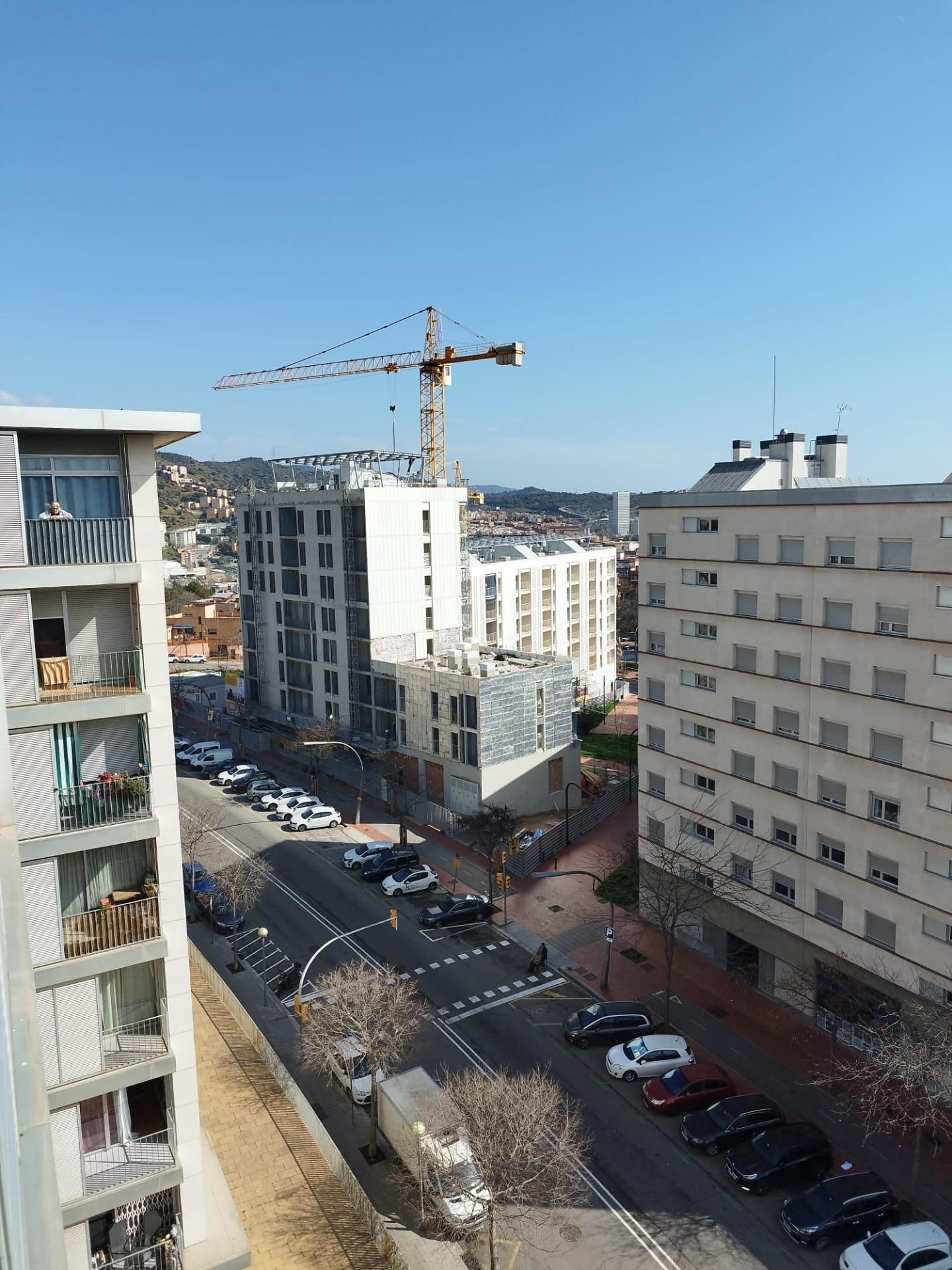 Vista exterior de Pis en venda en  Barcelona Capital amb Balcó i Alarma