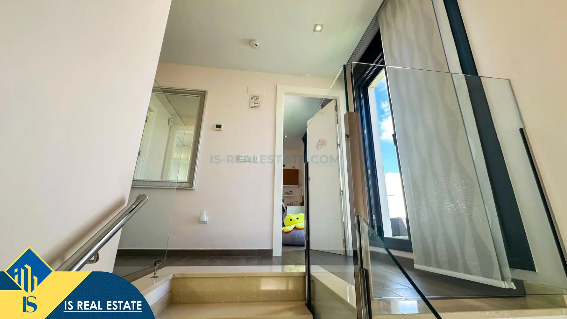 Villa con piscina in vendita a Playa de los Locos, imagen 8
