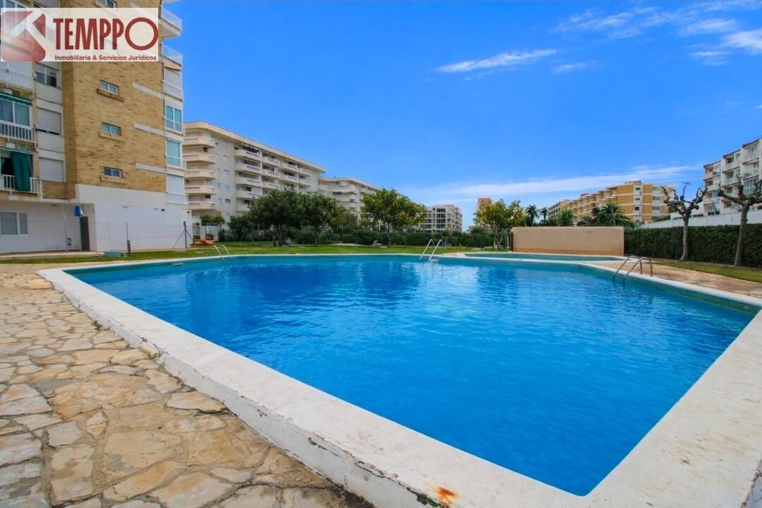 Estudio en venta en Carrer JOAQUIM SERRA, La Pineda