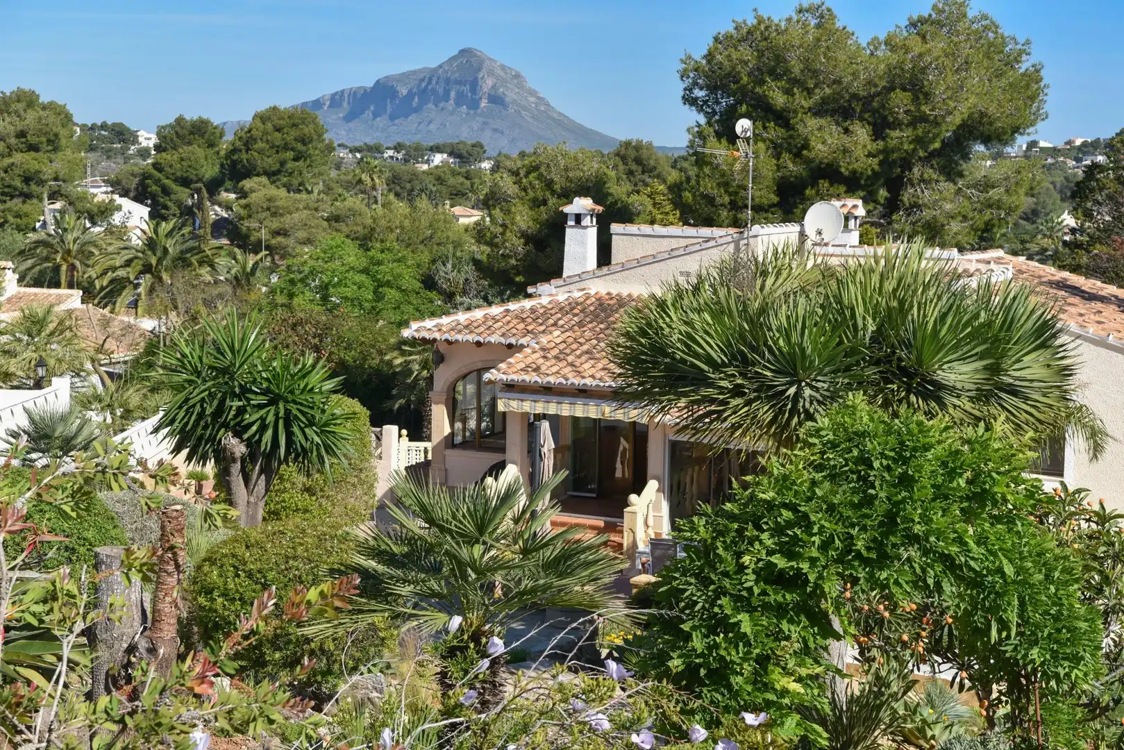 Detached house with pool for sale in La Granadella  - Costa Nova, imagen 21