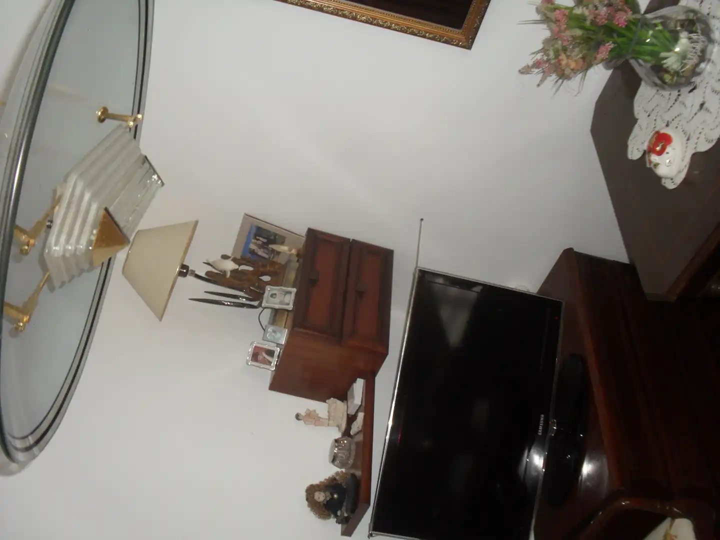 Sala d'estar de Casa o xalet en venda en Vigo  amb Jardí privat, Terrassa i Traster