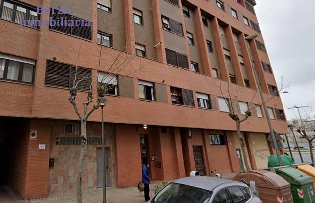 Local comercial en Alquiler en Calle de los Pedregales en Cascajos - Piqueras