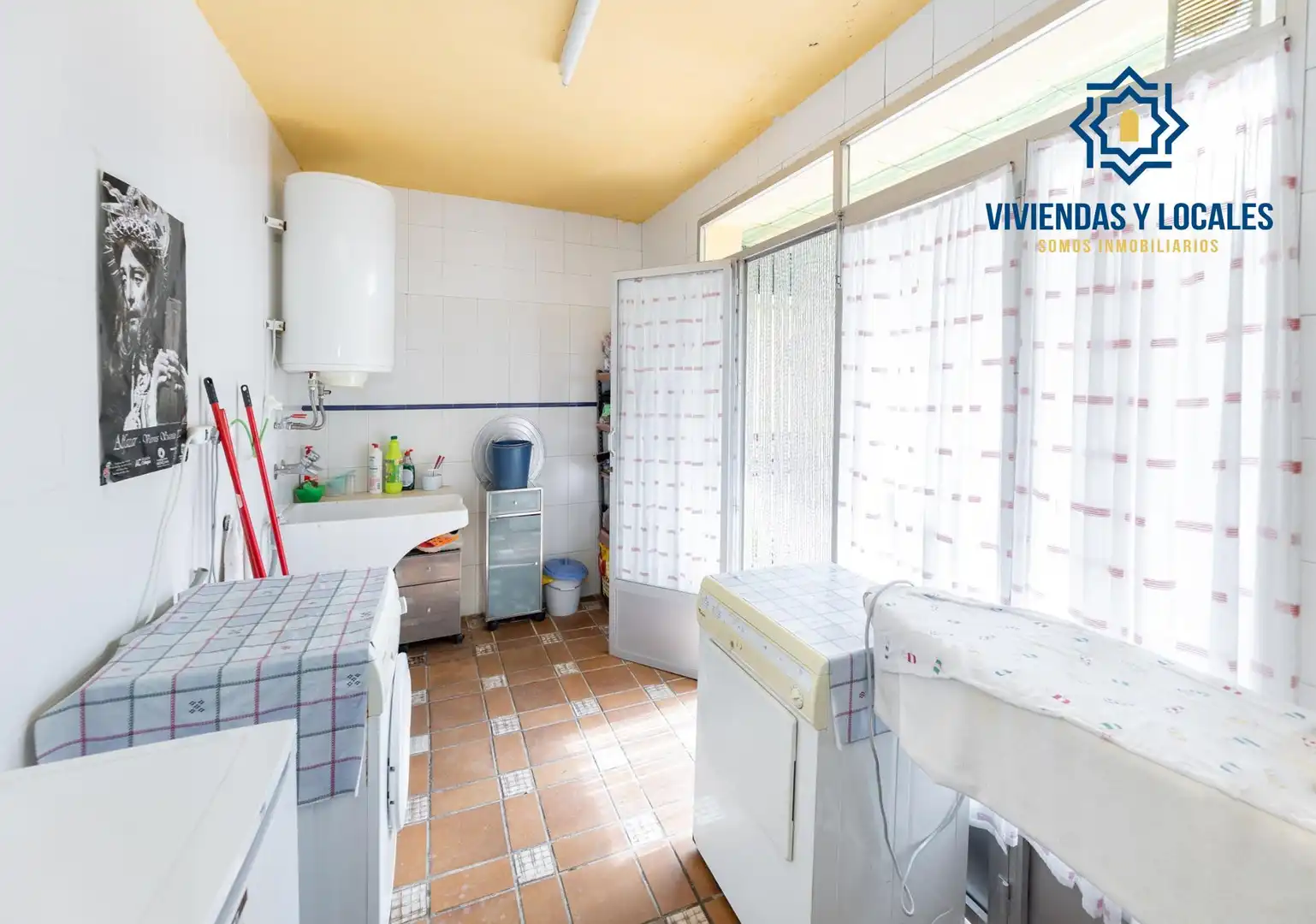 Cocina de Casa o chalet en venta en Alfacar con Aire acondicionado, Calefacción y Jardín privado