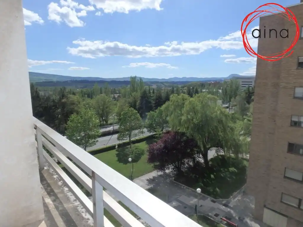 Piso de alquiler en Iturrama