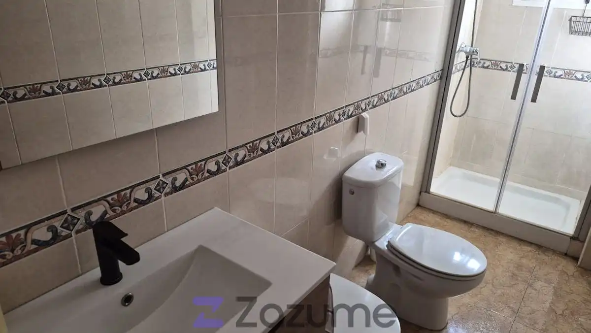 Baño de Piso de alquiler en Alcantarilla con Aire acondicionado, Amueblado y Horno