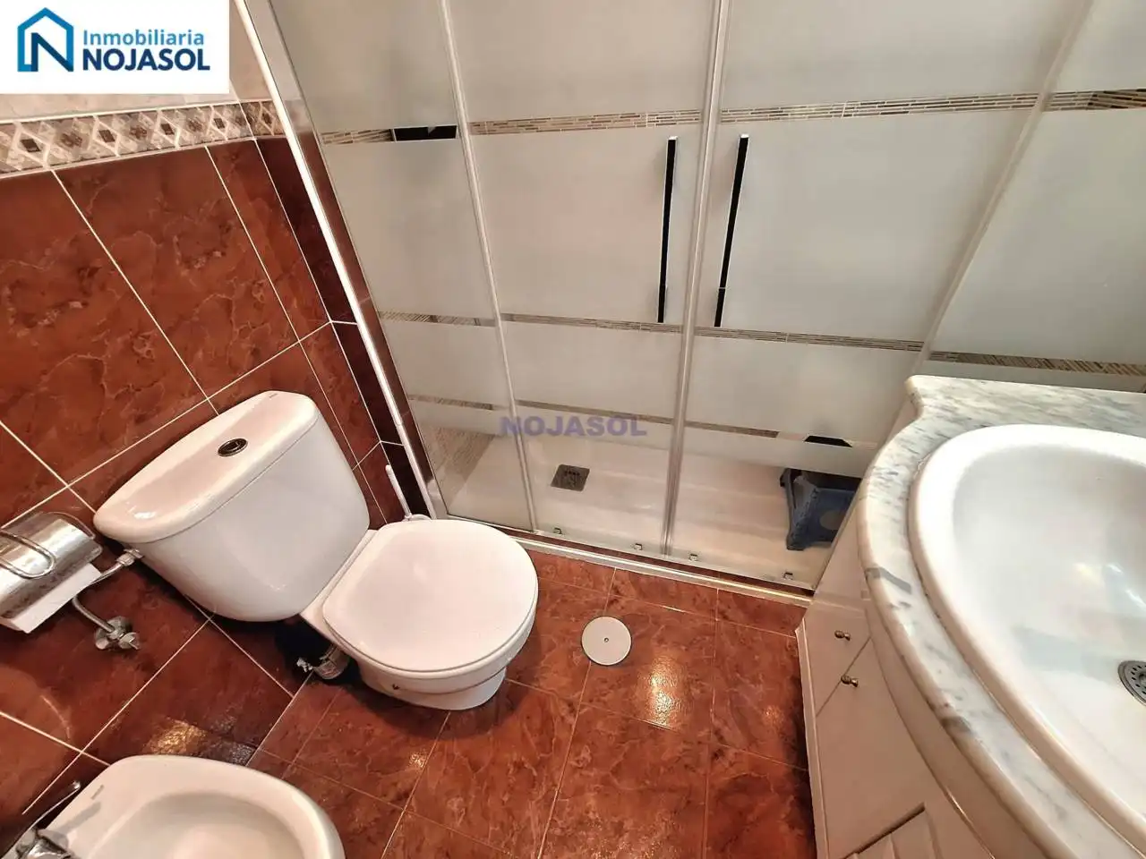 Bany de Apartament en venda en Noja amb Calefacció, Terrassa i Moblat
