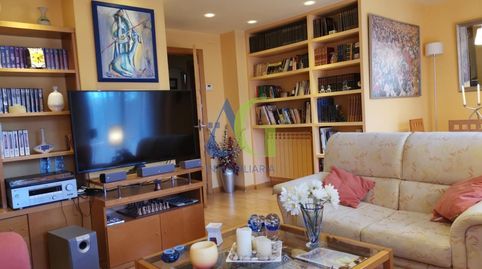 Foto 2 de Piso en venta en Demetrio Monteserin, La Vega - La Sal, León Capital