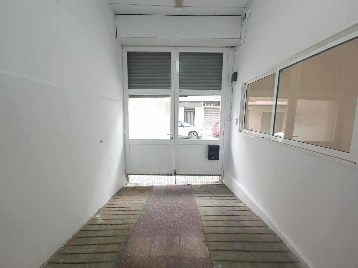 Local comercial en venda a Carrer EXTREMADURA, imagen 2