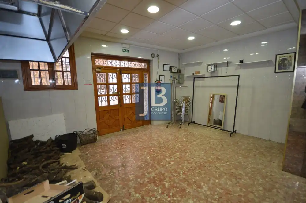 Local comercial en venda a Carrer de la Calderería