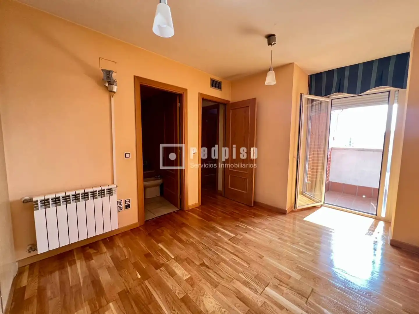 Bedroom of Flat for sale in Torrejón de Ardoz  with Heating, Terrace and Storage room