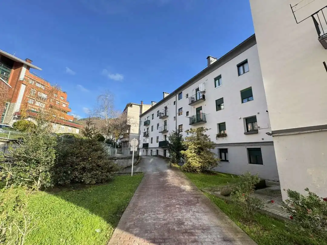 Vista exterior de Piso en venta en Urretxu con Calefacción y Trastero