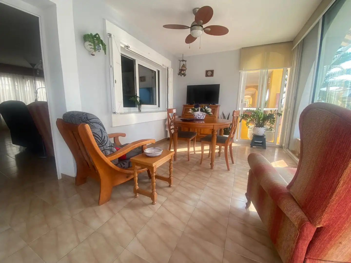 Esszimmer von Einfamilien-Reihenhaus zum Verkauf in Xeraco mit Terrasse, Balkon und Gemeinschaftspool