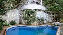 Swimming pool of House or chalet for sale in  Barcelona Capital  with Air Conditioner, Terrace and Swimming Pool