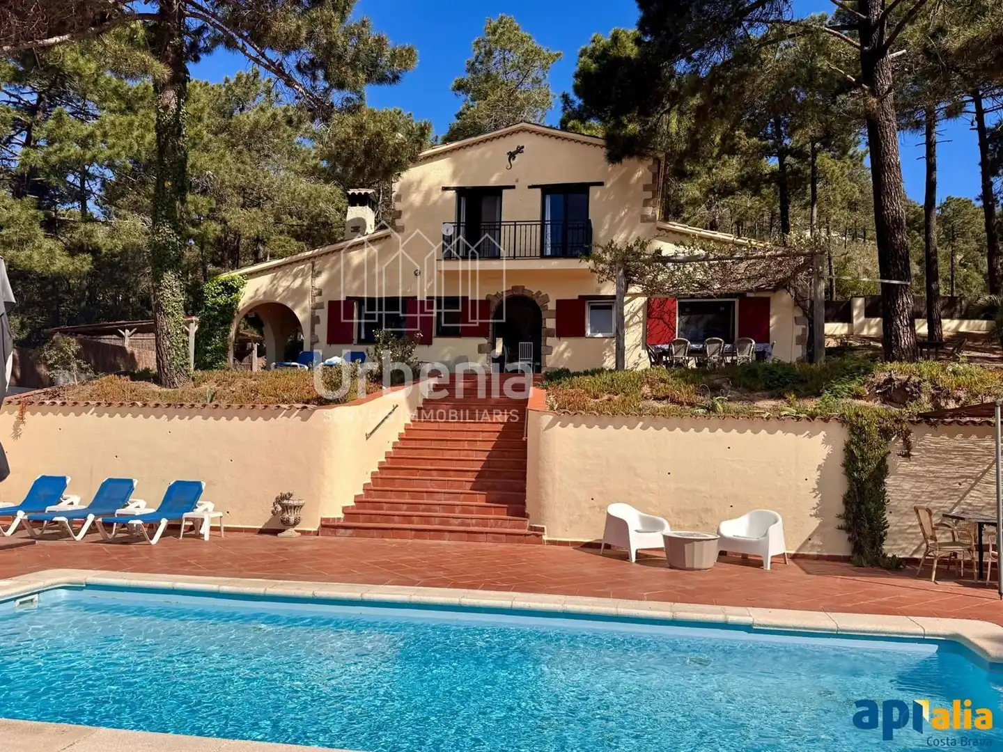 Jardín de Piso en venta en Lloret de Mar con Aire acondicionado, Piscina y Amueblado