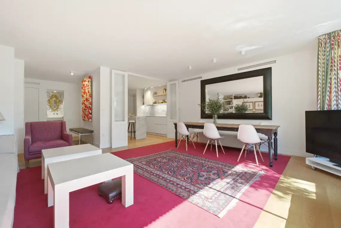 Flat with lift for sale in Calle de Miguel Ángel, imagen 3