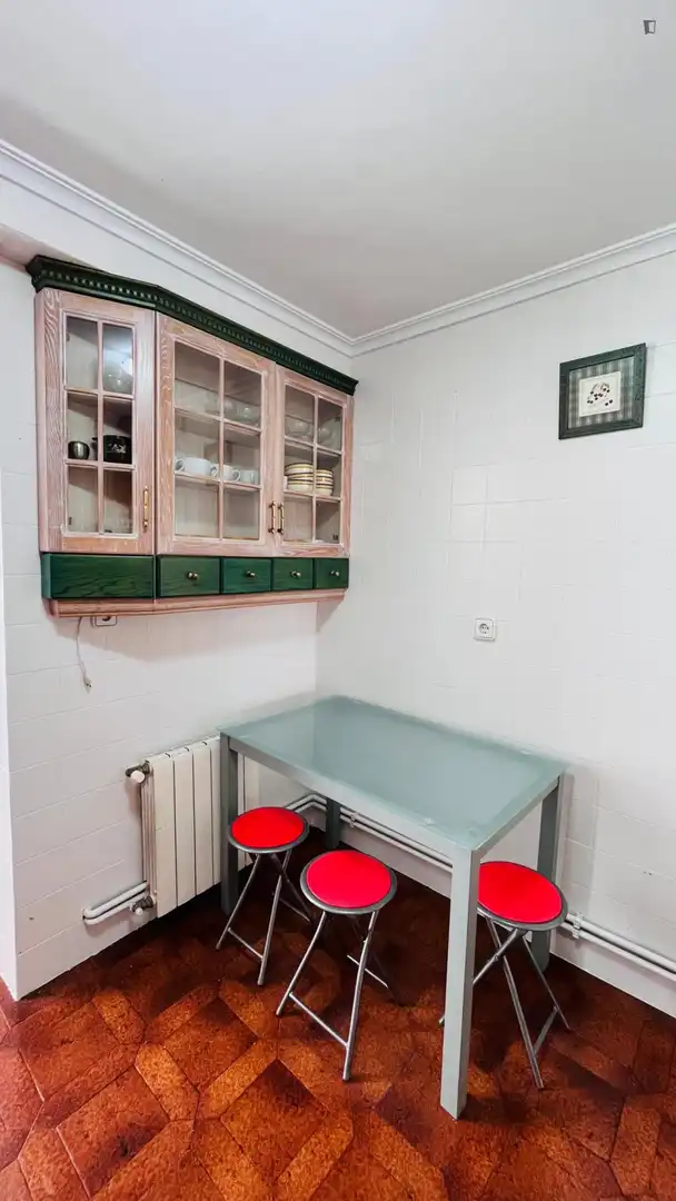 Habitación en Ensanche - Diputación