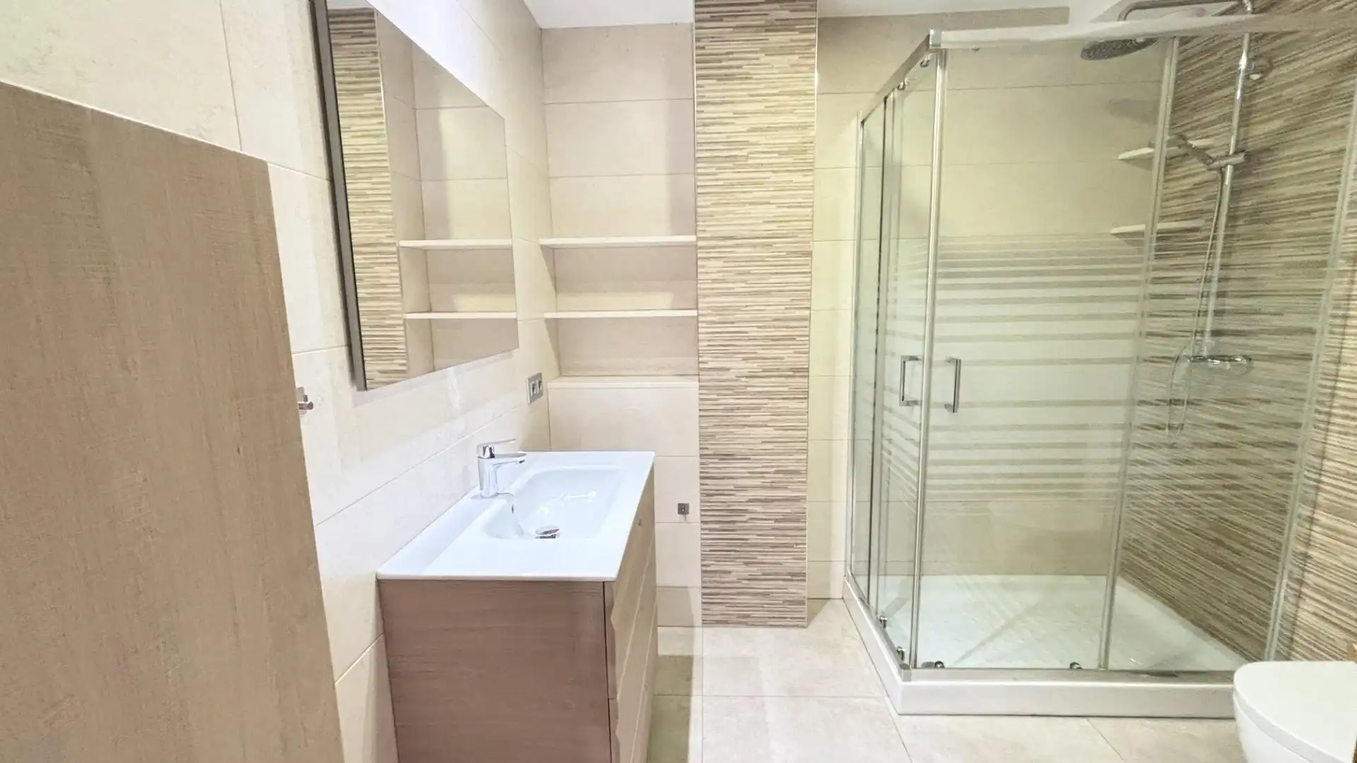 Appartamento con ascensore in vendita a Avenida Avenida Doctor Gadea 1, imagen 12