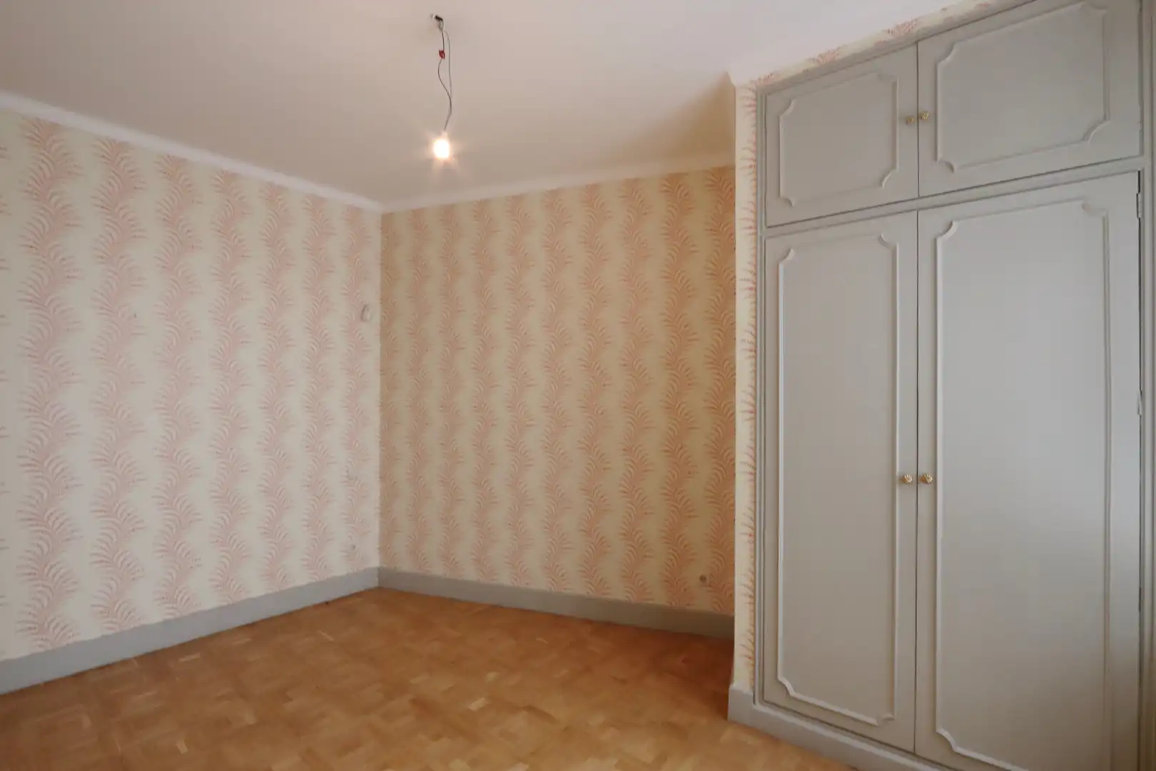 Bedroom of Flat for rent in Madrid  with Air Conditioner, Heating and Parquet flooring