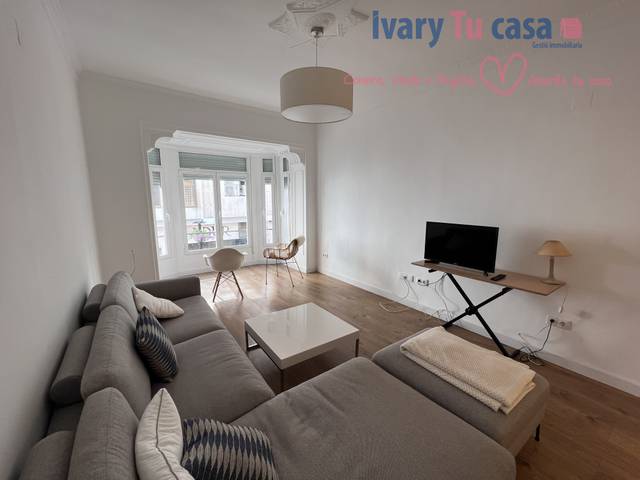 Piso en Venta en Carrer d'Alloza en Casco Histórico