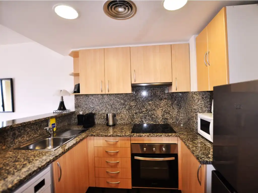 Kitchen of Attic for sale in Roses  with Air Conditioner, Heating and Furnished