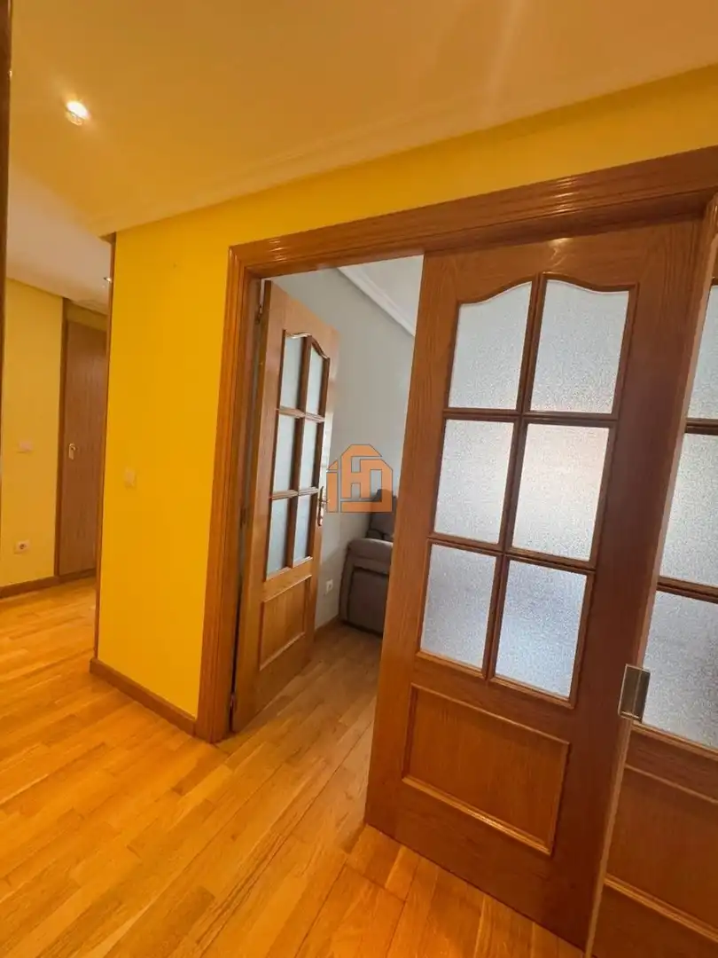 Apartament en venda a Calle Doña Urraca, Trobajo del Camino