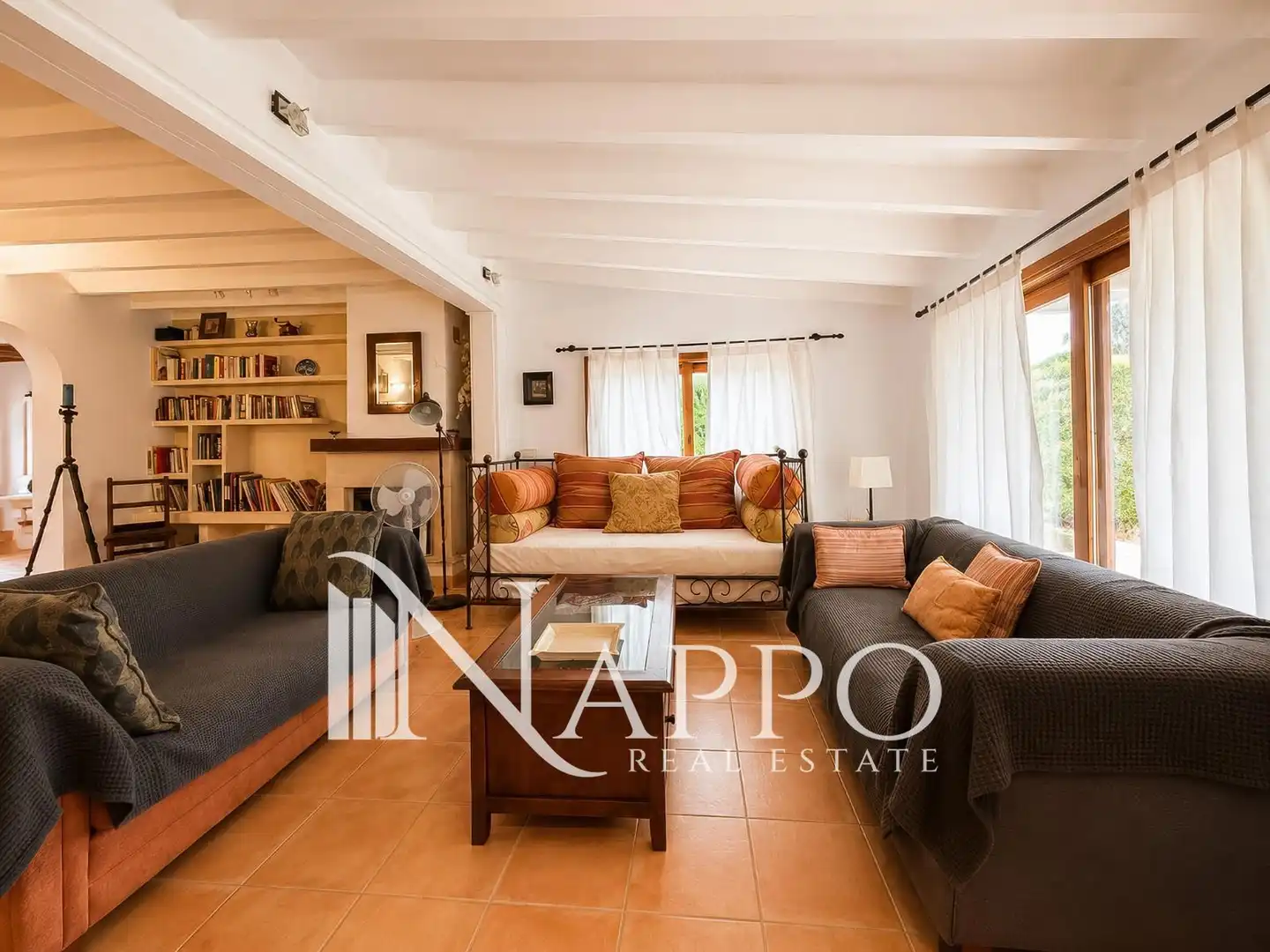 Sala de estar de Casa o chalet en venta en Pollença con Aire acondicionado, Calefacción y Piscina