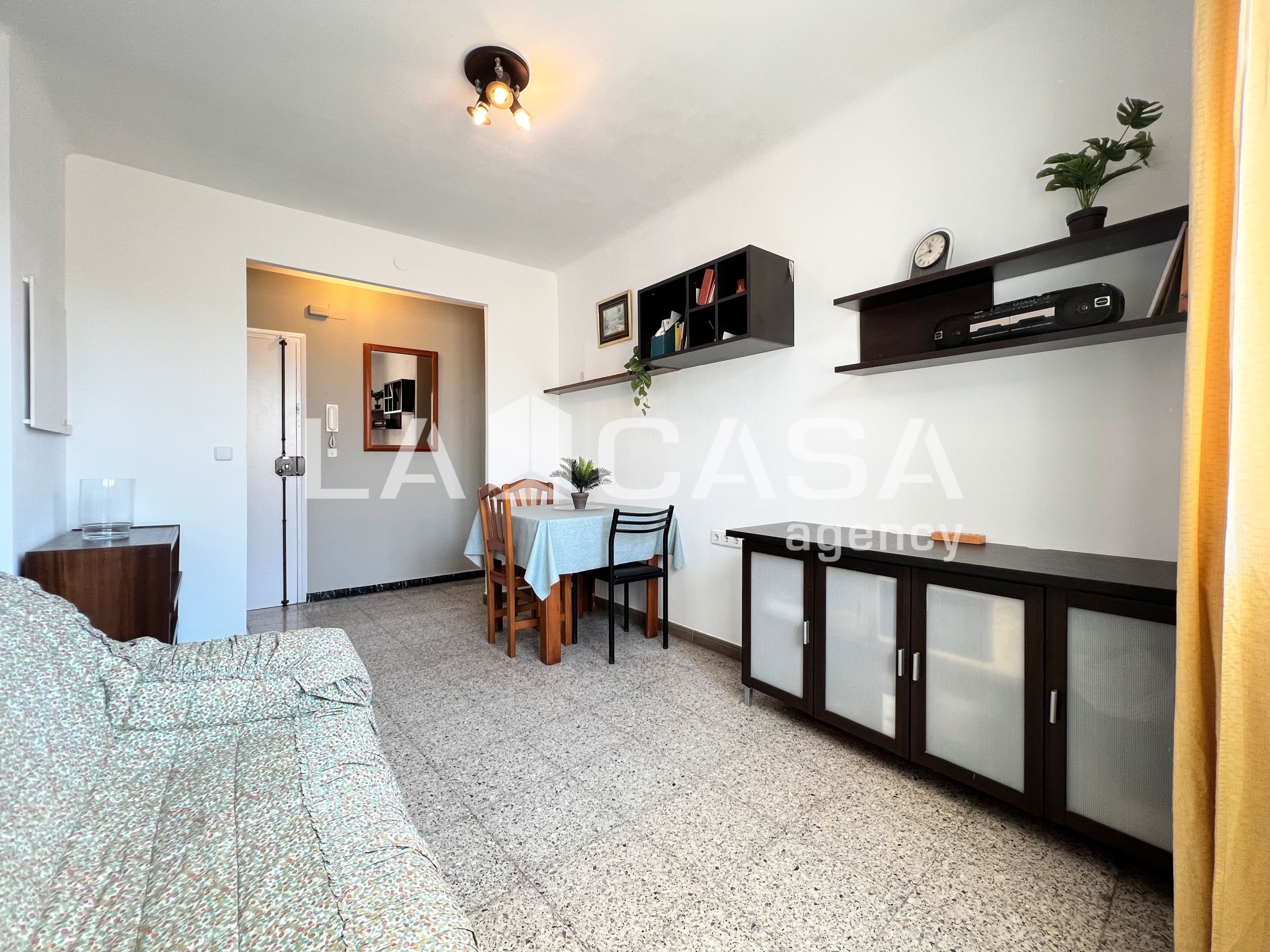 Living room of Flat for sale in Santa Coloma de Gramenet
