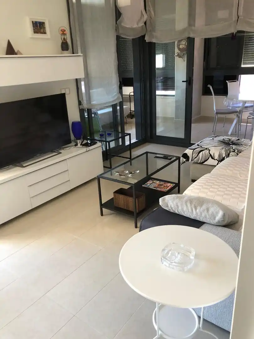 Apartamento con piscina en venta en Levante Alto, imagen 3