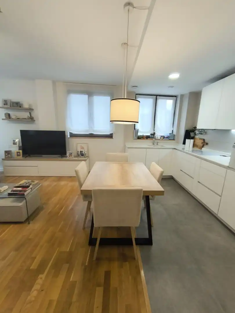 Comedor de Piso en venta en Valle de Trápaga-Trapagaran con Calefacción y Amueblado