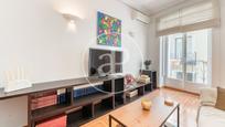 Sala d'estar de Pis en venda en  Madrid Capital amb Aire condicionat, Calefacció i Moblat