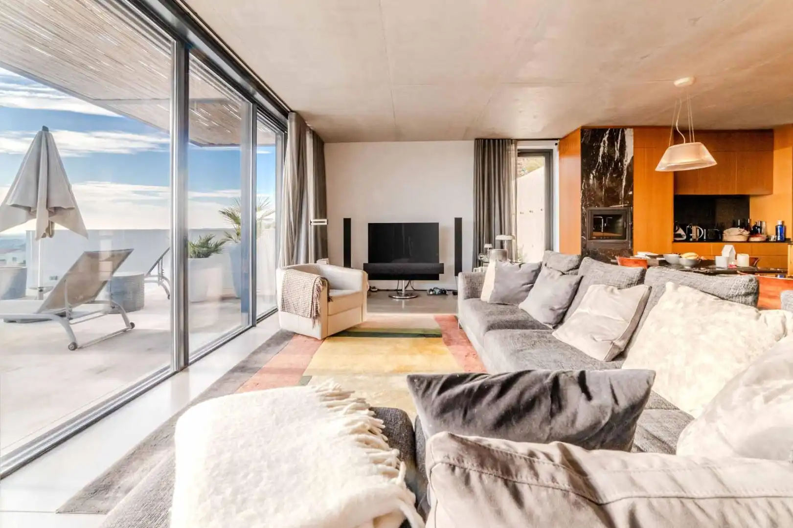 Sala de estar de Casa o chalet en venta en Sitges con Calefacción, Jardín privado y Terraza