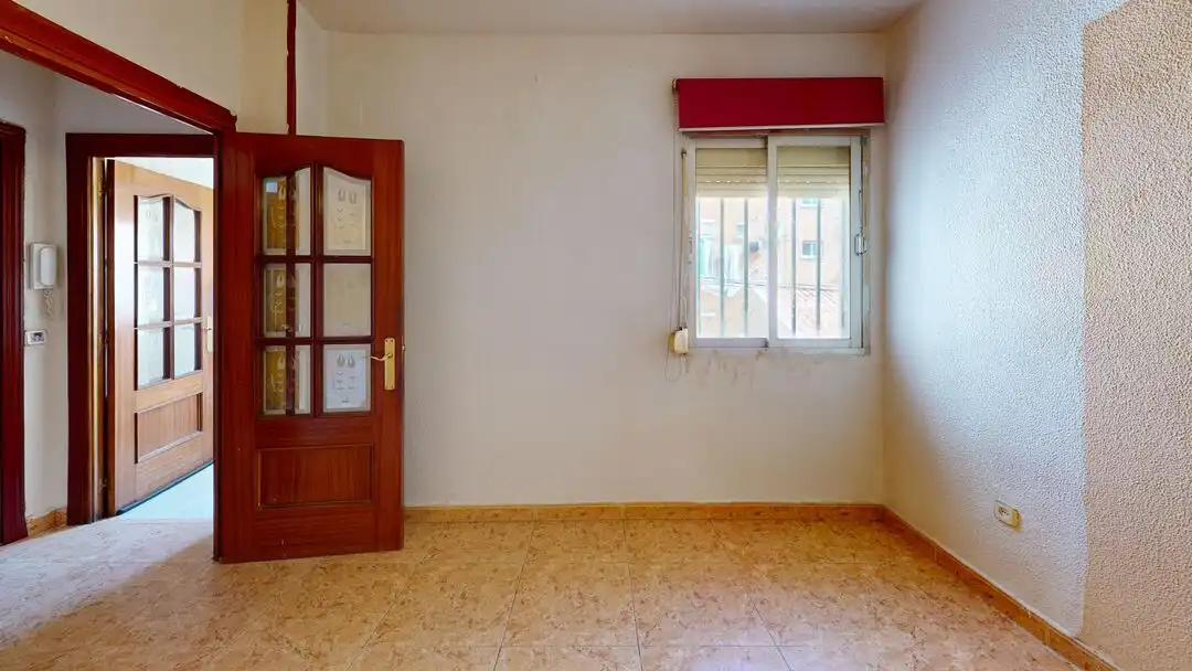 Flat for sale in Coslada  with Terrace, Storage room and Alarm
